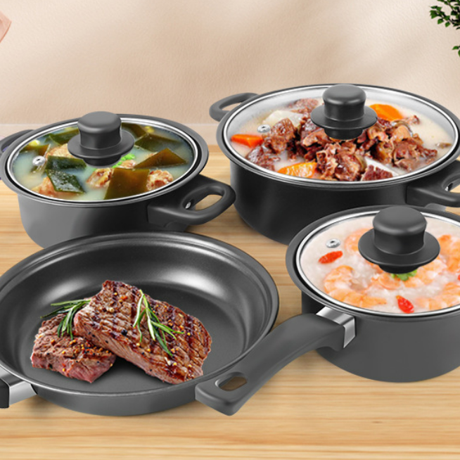 Set 13 Piese Oale și Tigăi Antiaderente cu Silicon Alimentar – Rezistente la Căldură