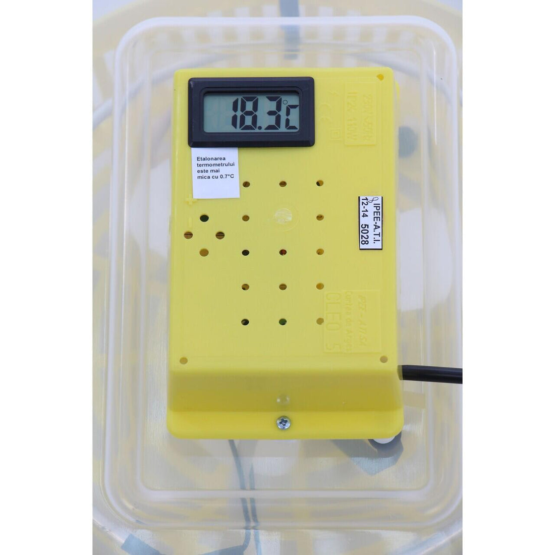 Incubator electric oua (clocitoare) cu termometru Cleo 5T, 230 V, 60 oua capacitate, 38°C temperatura incubare